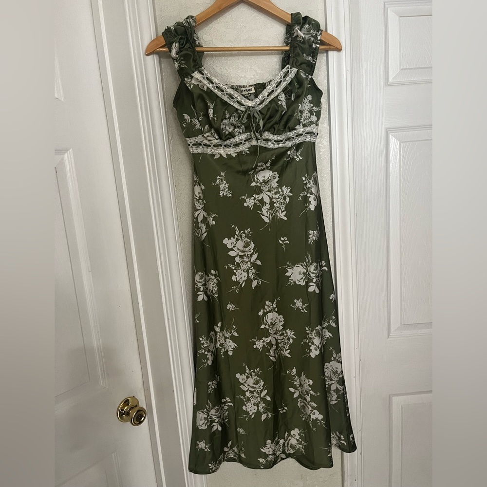 Floral Green Maxi Dress